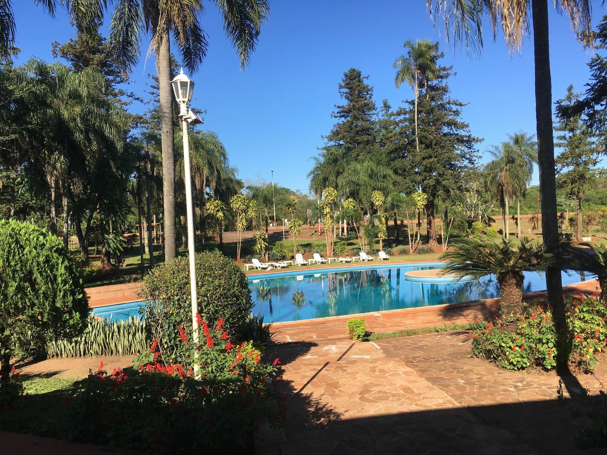 Tangoinn Club Iguazu Party Luxury Hostel プエルト・イグアス エクステリア 写真
