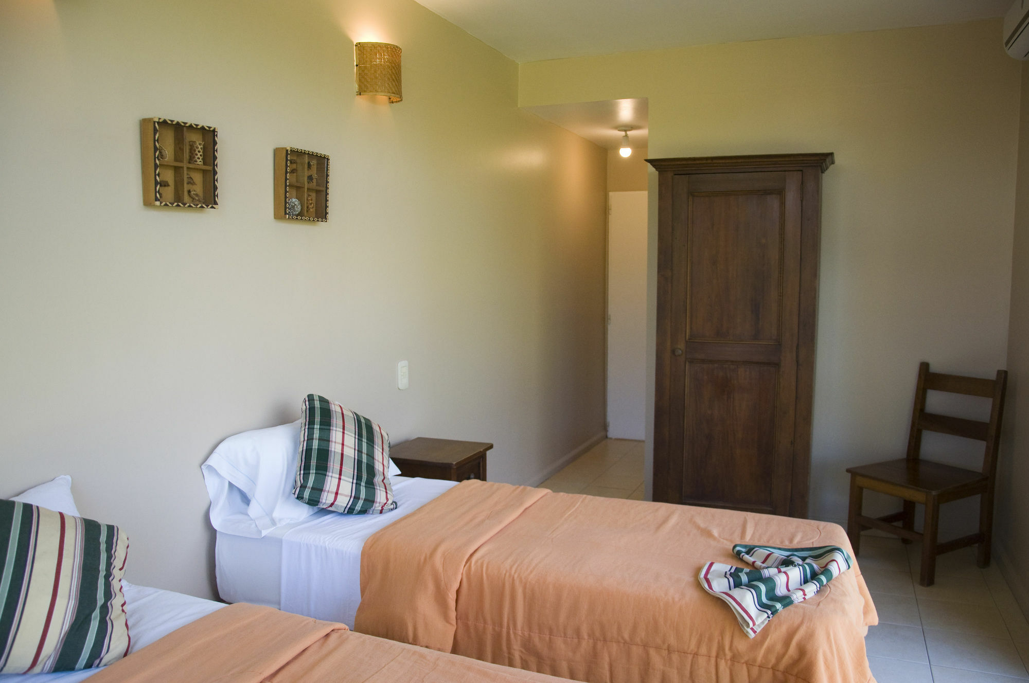 Tangoinn Club Iguazu Party Luxury Hostel プエルト・イグアス エクステリア 写真