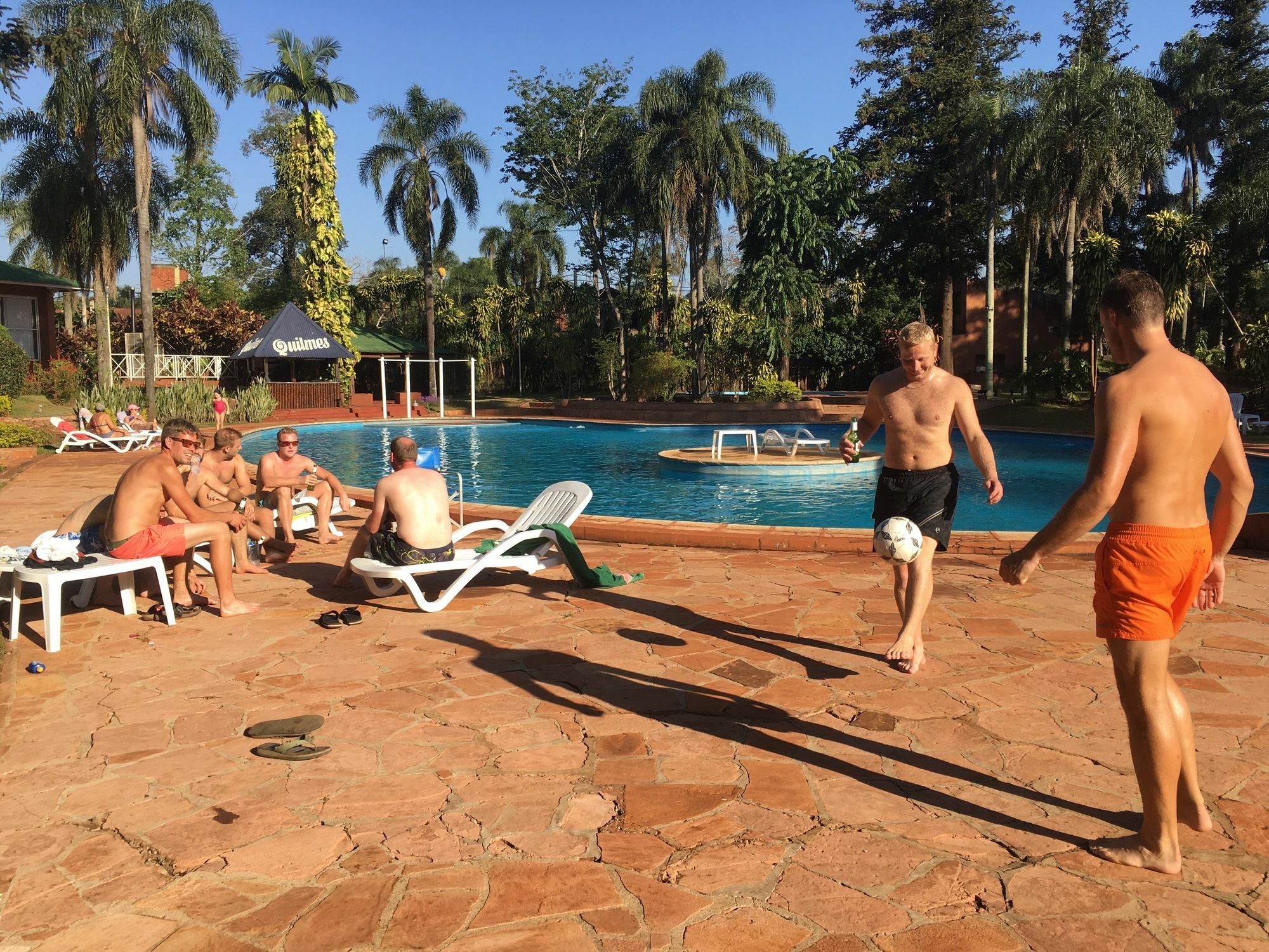 Tangoinn Club Iguazu Party Luxury Hostel プエルト・イグアス エクステリア 写真